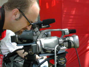 Doug Mullin using the GY-DV300U.